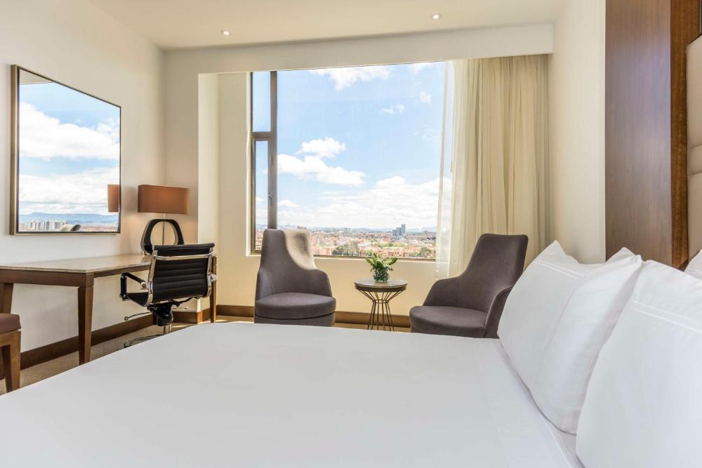 NH Collection Royal Teleport Bogota